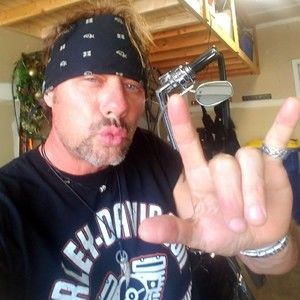 Meet your Posher, Posh